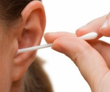 La ce pericol major te expui dacă folosești bețișoare de urechi