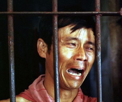 Practică INUMANĂ. Mii de prizonieri religioşi din China au avut organele SMULSE în timp ce ei erau în viață pentru a fi vândute "turiștilor de transplant" | Galerie Foto şi Video