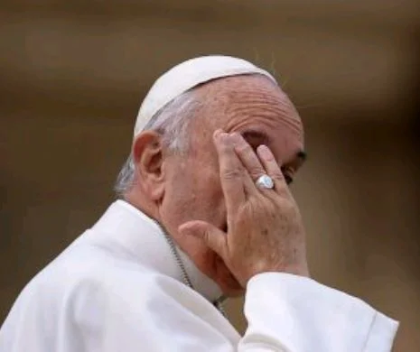 „Tumoră pe creierul Papei” – Ultima armă aruncată pe frontul de la Vatican!