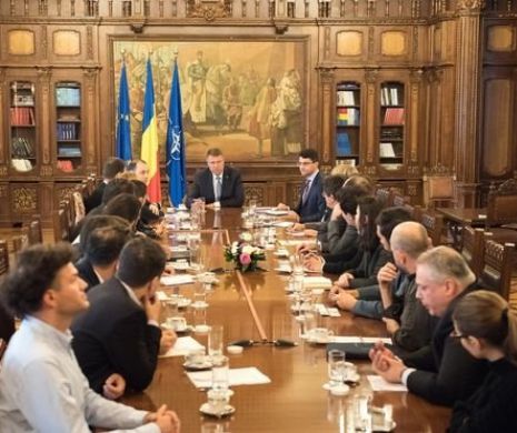 IPP: România are nevoie urgentă de un guvern. Iohannis nu trebuia să suspende negocierile