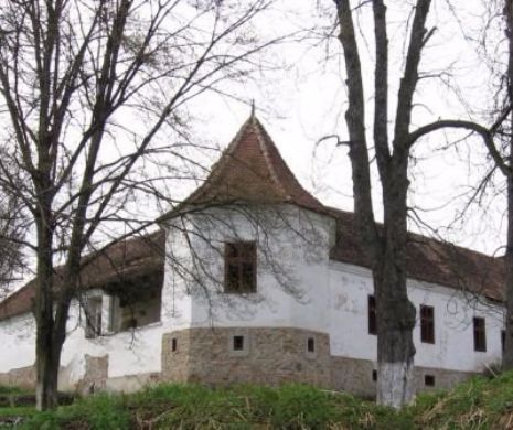 Istoria ROMÂNIEI, la mica publicitate. Suma INCREDIBILĂ pentru care a fost vândut un CASTEL vechi de 500 de ani din Brașov