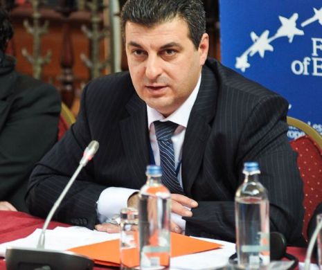 Mihnea Ioan Moţoc, noul ministru al Apărării