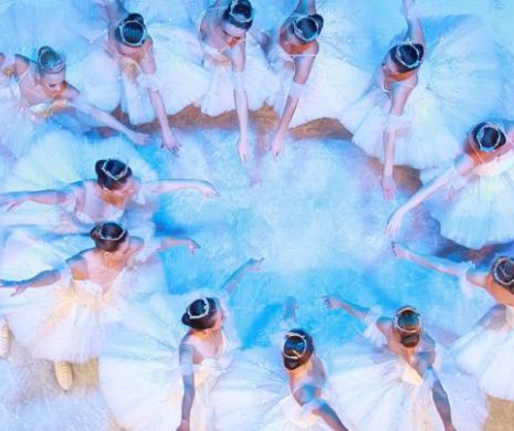 Ansamblul de Balet pe Gheaţă din Sankt Petersburg revine la Sala Palatului