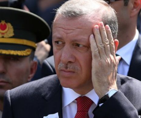 Erdogan a încercat o mare lovitură de Poker și acum se teme să nu rămână Popa Prostu’