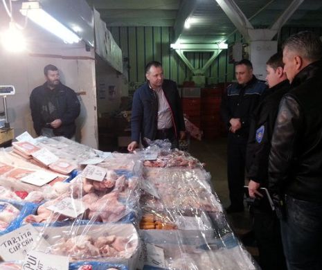CONTROL DE AMPLOARE la un mare depozit de produse din carne, din București. Peste 30 de polițiști și inspectori de la DSVSA, ANPC și Ministerul Agriculturii verifică LEGALITATEA DOCUMENTELOR