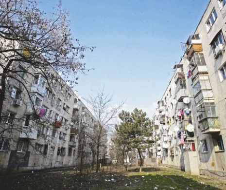 România, în PARAGINĂ. Jumătate din locuinţe au NEVOIE URGENTĂ de reparaţii