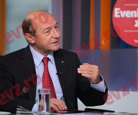 Traian Băsescu: "Dacă doriţi să faceţi parte din societatea noastră, ÎNVĂŢAŢI LIMBA NOASTRĂ"