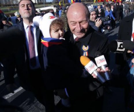 Traian Băsescu, de Ziua Națională: Eu aș fi vrut România unită. PLUS: Nu mă duc la ședința solemnă de la Senat, e un BÂLCI
