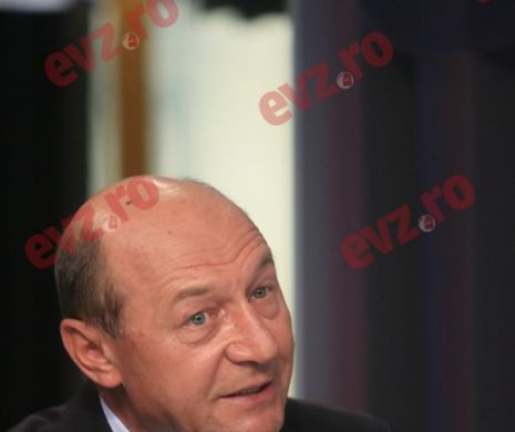Băsescu despre candidatura la Primăria Capitalei: Voi anunţa la momentul potrivit