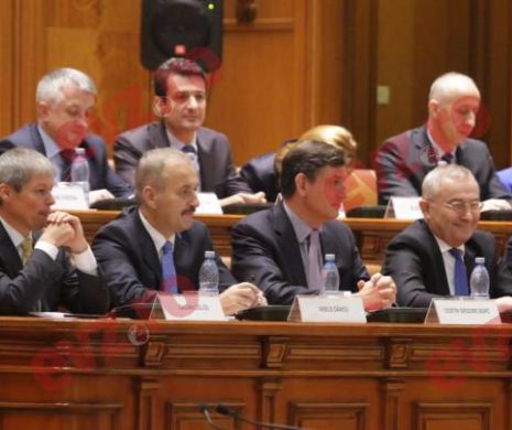 Cioloș a convocat miniștri la o nouă ședință informală. VEZI care sunt principalele subiecte ale ședinței