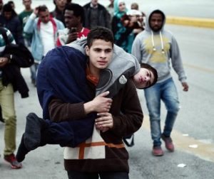 DEZASTRU ÎN SUEDIA! Un refugiat MINOR a OMORÂT un îngrijitor al unui centru de imigranţi