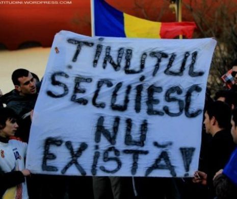 Două bannere au încins spiritele la meciul dintre Unirea Dej și „U” Cluj. A fost nevoie de intervenția polițiștilor