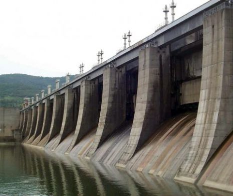 Hidroelectrica a ajuns la un profit de un miliard de lei, după ce a scăpat de băieții deștepți