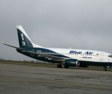 Incident pe aeroportul din Cluj-Napoca. Un avion Blue Air a RATAT aterizarea şi a ieşit de pe pistă