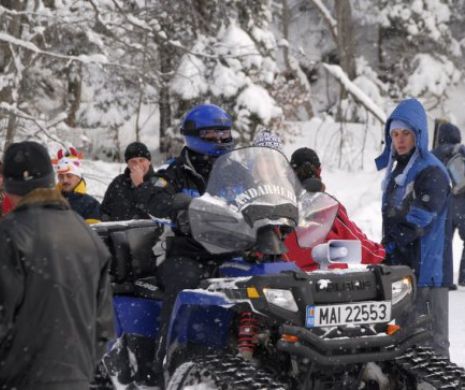 MISIUNE DE SALVARE în Masivul Postăvarul. Un turist rus s-a RĂTĂCIT în ziua de Crăciun pe rit vechi. A fost găsit de jandarmii montani după CINCI ORE de căutări
