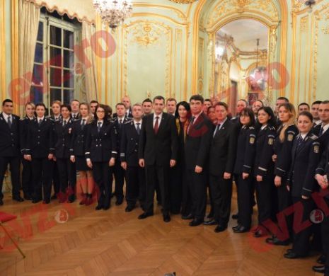 MISIUNE LA PARIS. Polițiștii români, lăudați de francezi și felicitați de ministrul Petre Tobă