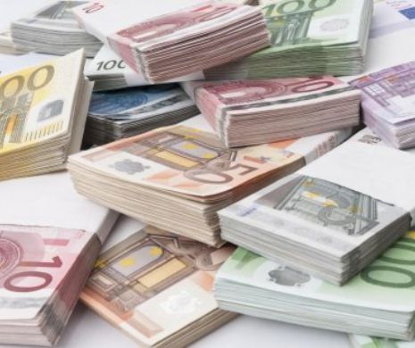 Polițiștii din Vrancea au recuperat aproape 80.000 de euro furați dintr-o locuință