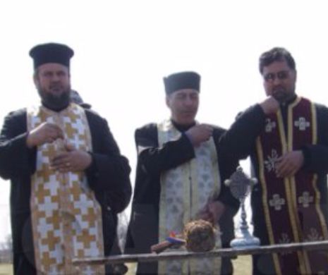 Avocatul Poporului s-a autosesizat în cazul preoţilor care nu au permis înhumarea a două persoane pentru că nu erau de religie ortodoxă