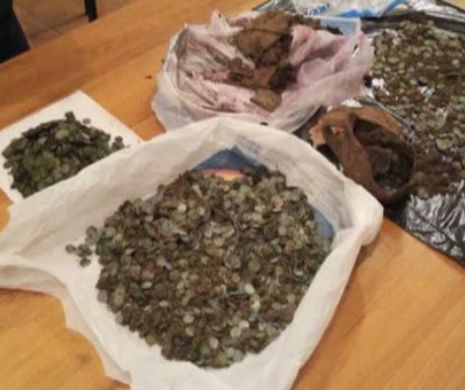 COMOARĂ descoperită în Dâmbovița! 6.000 de MONEDE din argint ÎNGROPATE