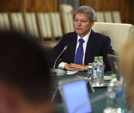 Dacian Cioloş a demis conducerea „Doi şi-un sfert”