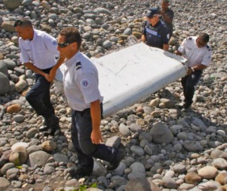 A fost GĂSITĂ o POSIBILĂ piesă a aeronavei MH370