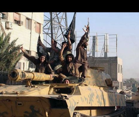 BOMBĂ în organizaţia ISIS: Un fost TERORIST a oferit publicităţii IDENTITĂŢILE a 22.000 de luptători ai Statului Islamic