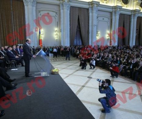 Congres PMP. Băsescu a amintit cum a câștigat Capitala în 2000