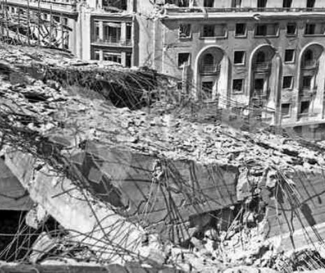 În 1944, AVIAŢIA GERMANĂ a dezlănţuit haosul în CENTRUL BUCUREŞTIULUI l Foto galerie cu EFECTELE BOMBELOR