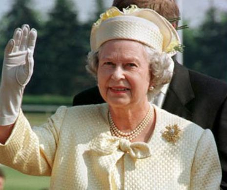 INCREDIBIL. Îi spune "Gan-Gan" Reginei Elisabeta a II-a! O singură persoană îşi permite să i se adreseze fără protocol suveranei Marii Britanii
