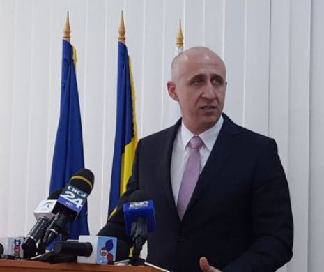 Ministrul Transporturilor, Dan Costescu, și “soluțiile” pentru schimbarea conducerii Portului Constanța. DNA are două sesizări penale, dar tace
