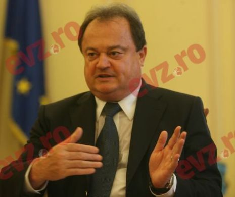 Vasile Blaga îl critică pe ministrul Educaţiei: Numele nu i se potriveşte lui Curaj