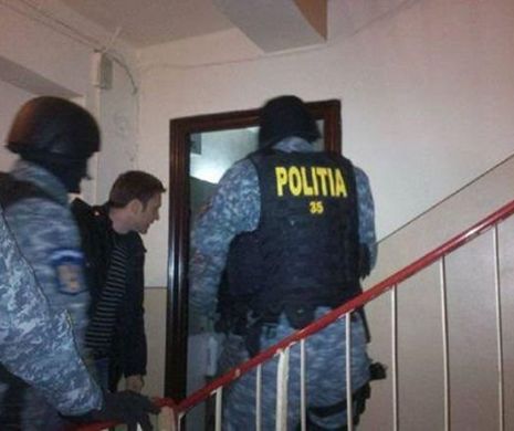 CAZ UNIC în România! Ce s-a întâmplat cu un bărbat când mascaţii i-au bătut la uşă!
