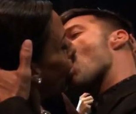 CEL MAI SCUMP SĂRUT DIN LUME! Cum arată sărutul de 64.000 de dolari al lui RICKY MARTIN| VIDEO