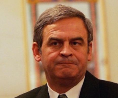 LASZLO TOKES nu se lasă! Eurodeputatul îi SOLICITĂ lui IOHANNIS să-i dea Ordinul „STEAUA ROMÂNIEI” înapoi