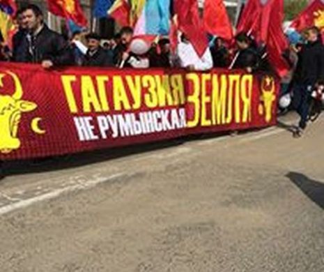 Situație INCREDIBILĂ în REPUBLICA MOLDOVA: MARȘ la Comrat împotriva manifestației pentru UNIRE de la CHIȘINĂU, ținută la sfârșitul lunii martie
