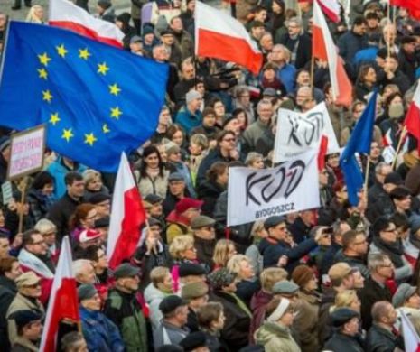 Act public de amploare în Polonia. Protestatarii solicită modificarea unei legi controversate