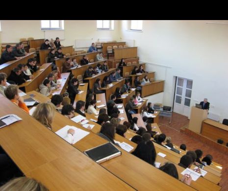 ATENŢIE STUDENŢI! O universitate din Bucureşti va fi închisă din cauza depăşirii cifrei legale de şcolarizare