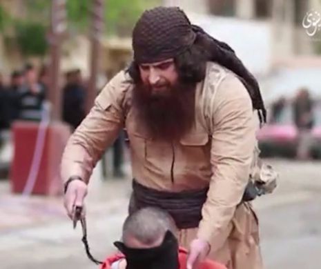 BULDOZERUL, asasinul ISIS, ŞI-A ARĂTAT FAŢA într-un videoclip cu IMAGINI ŞOCANTE, care POT AFECTA EMOŢIONAL