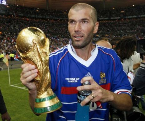 Cu ce preț s-a vândut tricoul purtat de Zinedine Zidane, în finala CM din 1998