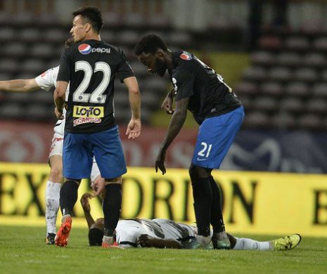 S-a prăbuşit secerat în timpul meciului Dinamo - Viitorul! Se încearca resuscitarea fotbalistului Patrick Ekeng