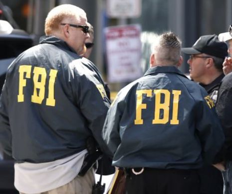 Un ex-agent FBI  a FURAT 136.000 de dolari. Acumpărat mașini sport  şi operaţii de chirurgie estetică pentru soţia sa