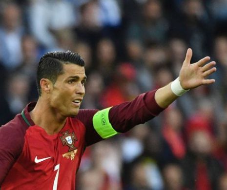GEST ȘOCANT făcut de Cristiano Ronaldo. Vedeta portughezilor a aruncat microfonul unui reporter în lac / VIDEO