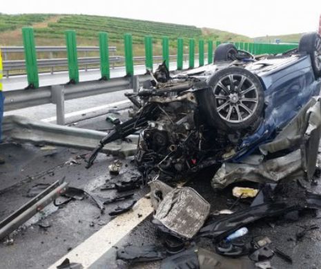 Grav accident de circulaţie, cu patru victime, pe Autostrada Soarelui