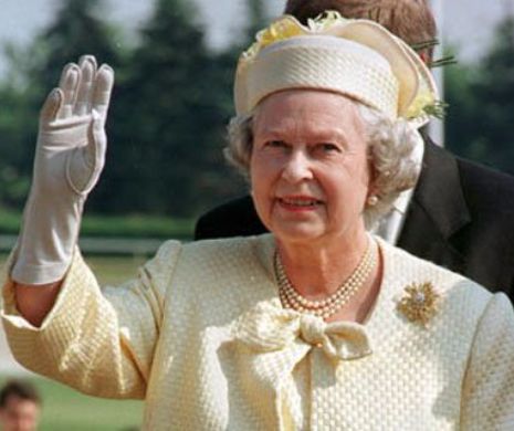 Regina ELISABETA a II-a ar fi cerut TREI motive pentru ca Marea Britanie SĂ RĂMÂNĂ în blocul CUMUNITAR