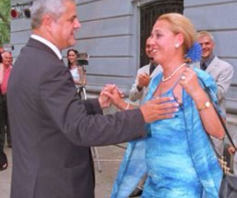 31 iulie- 31 de ani de căsnicie pentru familia Năstase. Ce a scris fostul premier pe blog