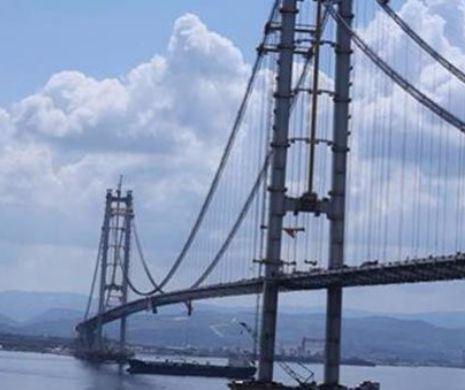 ArcelorMittal Galaţi a furnizat 34.000 de tone de oţel pentru construcţia unuia dintre cele mai mari poduri din lume