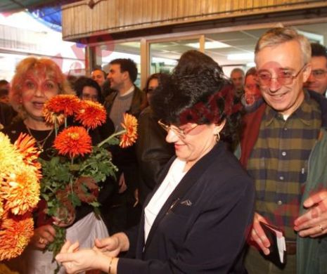 Ce pensie INCREDIBILĂ are Elena Isărescu, soţia guvernatorului BNR