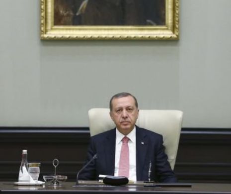 Demiterile și arestările iau amploare în Turcia lui Erdogan