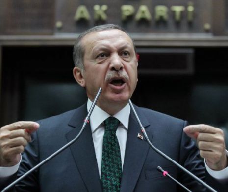Erdogan EPUREAZĂ și școlile: peste 15.000 de profesori demiși