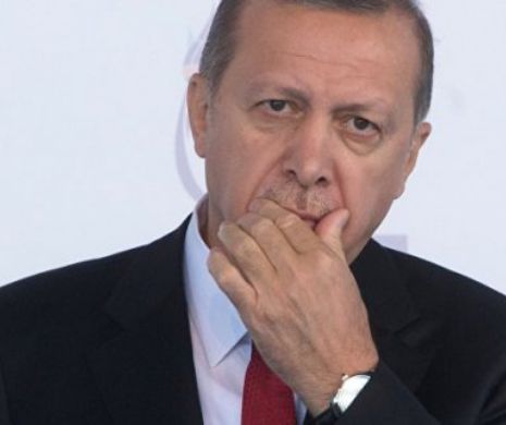„Pregătiți-vă de RĂZBOI!” – Wikileaks, supus unui intens ATAC cibernetic, după ce a promis că va publica 300.000 de documente SECRETE ale regimului Erdogan